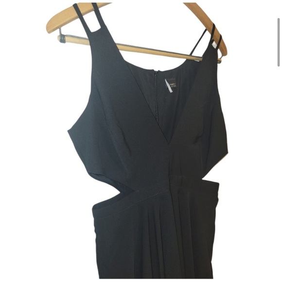 Urban Outfitters Sparkle and Fade Black cut out skater dress sz 6 - Picture 4 of 11